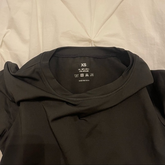 Nvgtn top - Picture 4 of 4